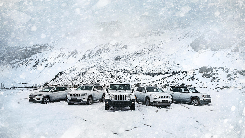 Jeep en Valle Nevado