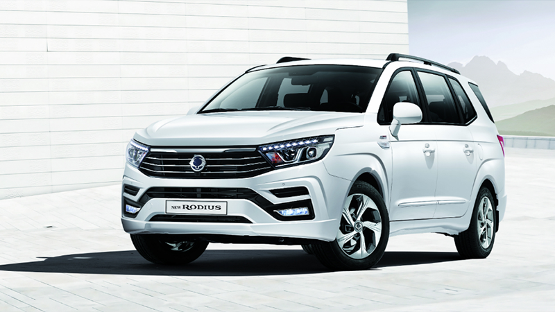 renovado SsangYong Stavic